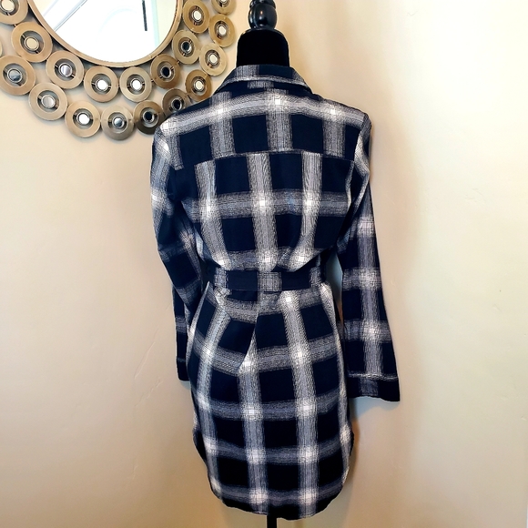 Universal Threads Plaid Shirt-dress, XS - Picture 7 of 7